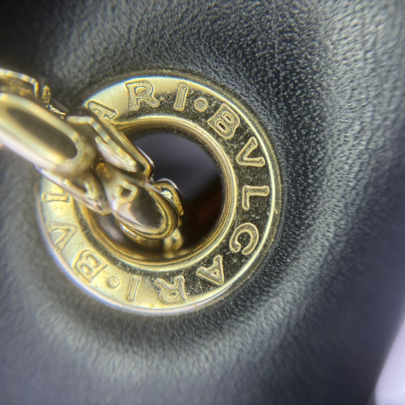 BVLGARI Serpenti Forever 星星鉚釘蛇頭包-15