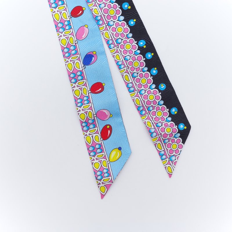 Hermès 愛馬仕 Parures des Maharajas馬哈拉賈的珠寶 天藍色系真絲 Twilly 長絲巾-2