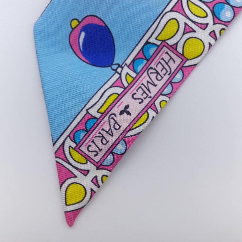 Hermès 愛馬仕 Parures des Maharajas馬哈拉賈的珠寶 天藍色系真絲 Twilly 長絲巾-6