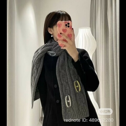 Hermes 愛馬仕 豬鼻 針織 100％ 羊絨 圍巾