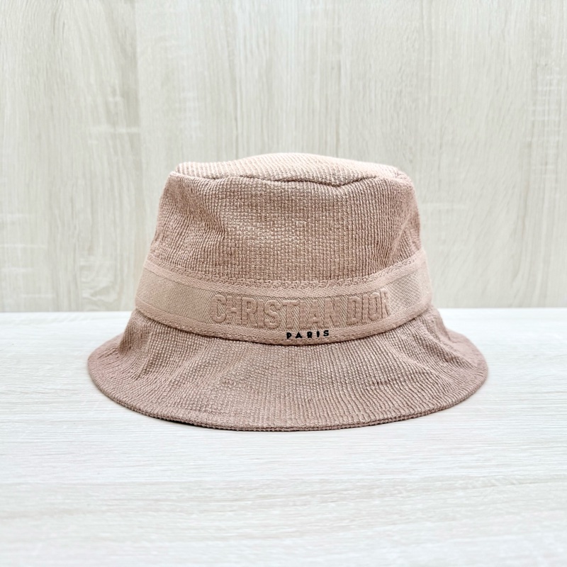 DIOR玫瑰粉刺繡漁夫帽-0