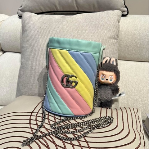 Gucci mini bucket bag