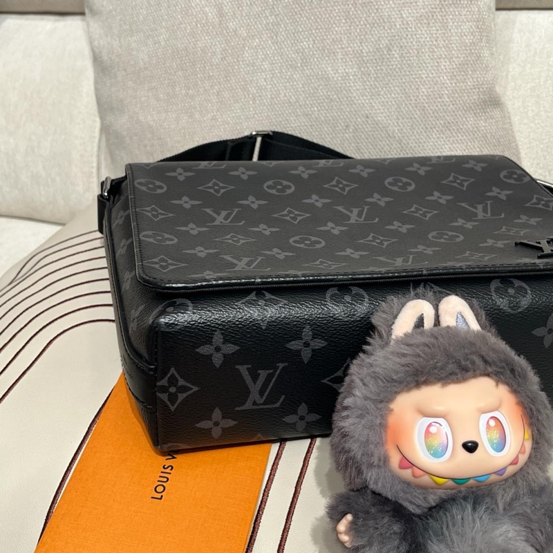 Lv DISTRICT PM Eclipse M45272 信差袋 crossbody bag-8