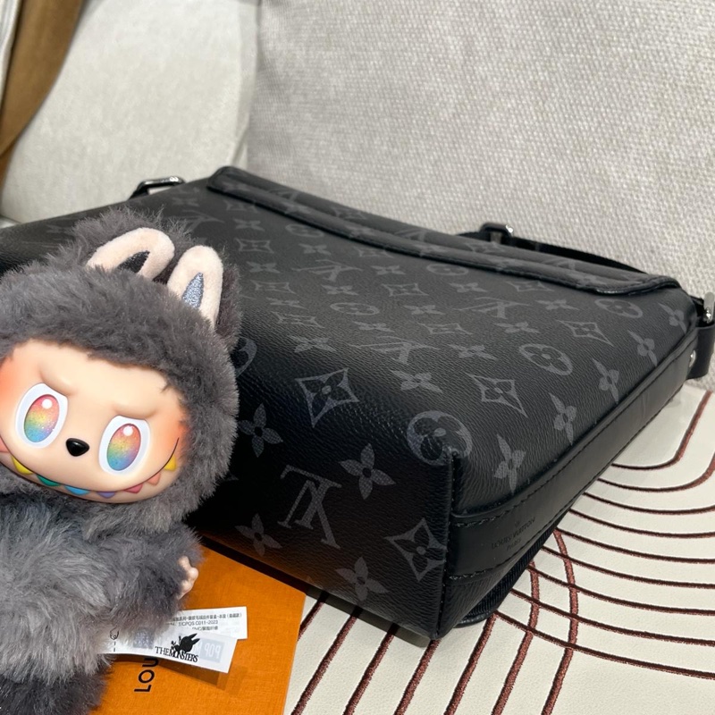 Lv DISTRICT PM Eclipse M45272 信差袋 crossbody bag-10