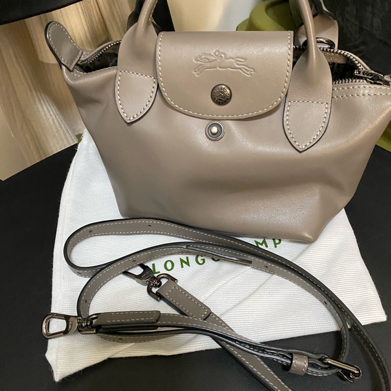 longchamp 牛皮mini餃子包-0