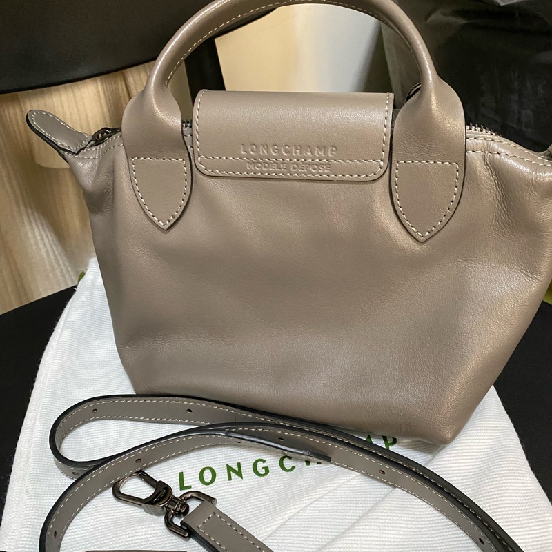 longchamp 牛皮mini餃子包-1