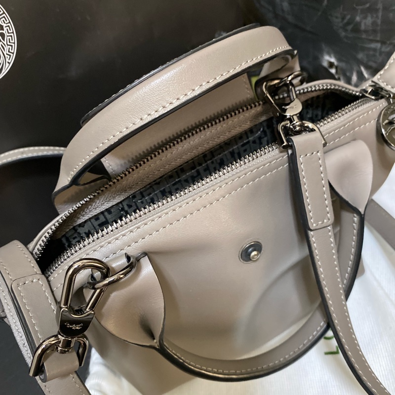 longchamp 牛皮mini餃子包-10