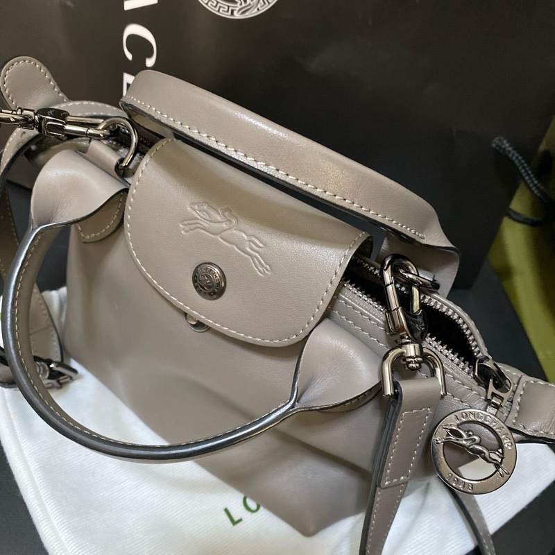 longchamp 牛皮mini餃子包-13