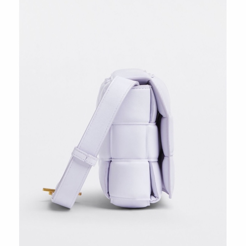 Bottega Veneta 女士 PADDED CASSETTE加襯斜挎包 26X8X18CM-1