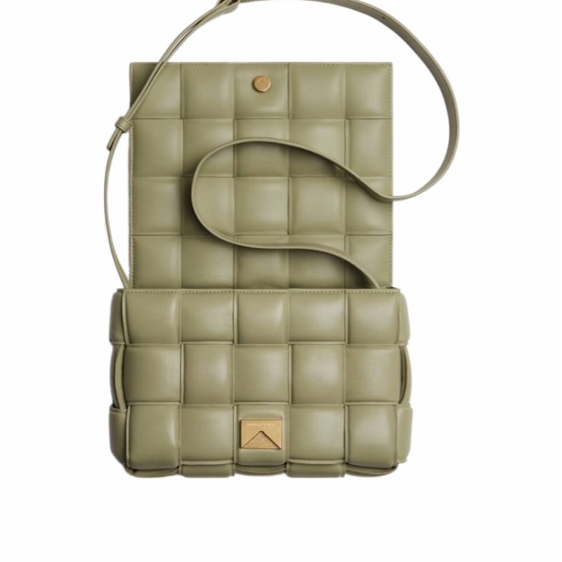 Bottega Veneta 女士 加襯Cassette斜挎包均碼碼26cm*8cm*18cm-3