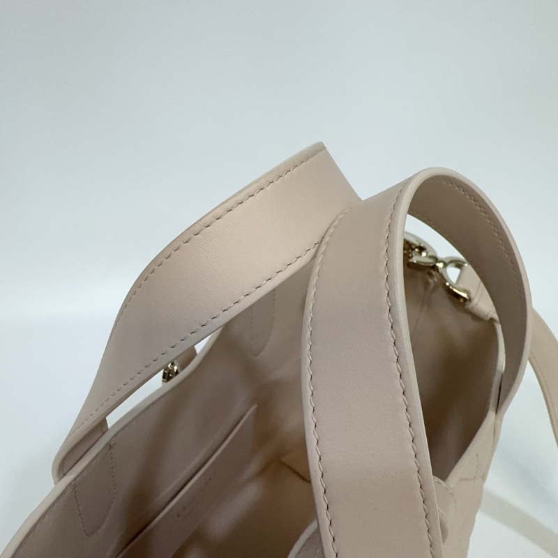 Dior 砂岩粉藤格紋Toujours直式小型托特包-8