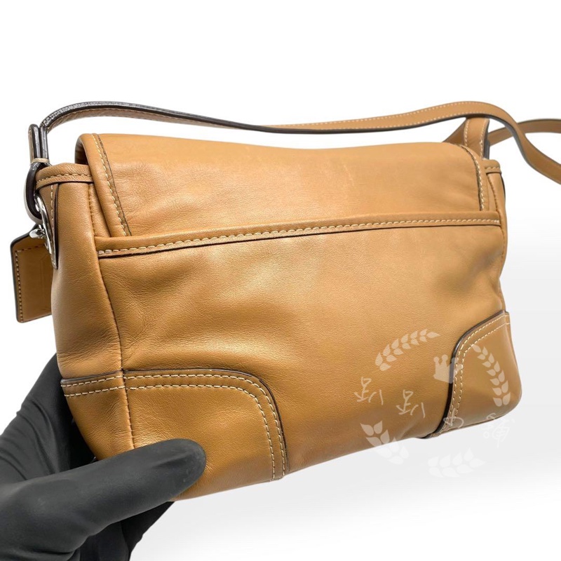 ~~趴趴小舖~~近全新正品Coach Hadley Leather Field Crossbody Bag F29763 (2603041265)-6