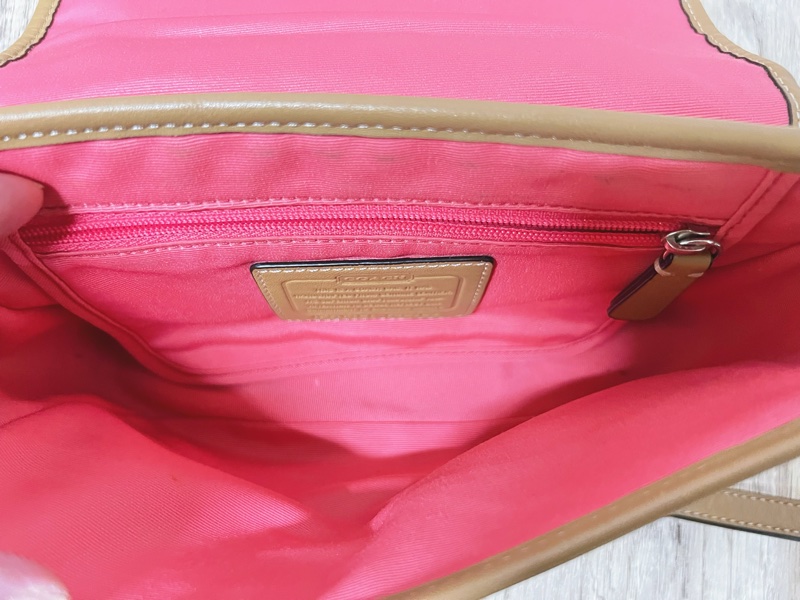 ~~趴趴小舖~~近全新正品Coach Hadley Leather Field Crossbody Bag F29763 (2603041265)-9