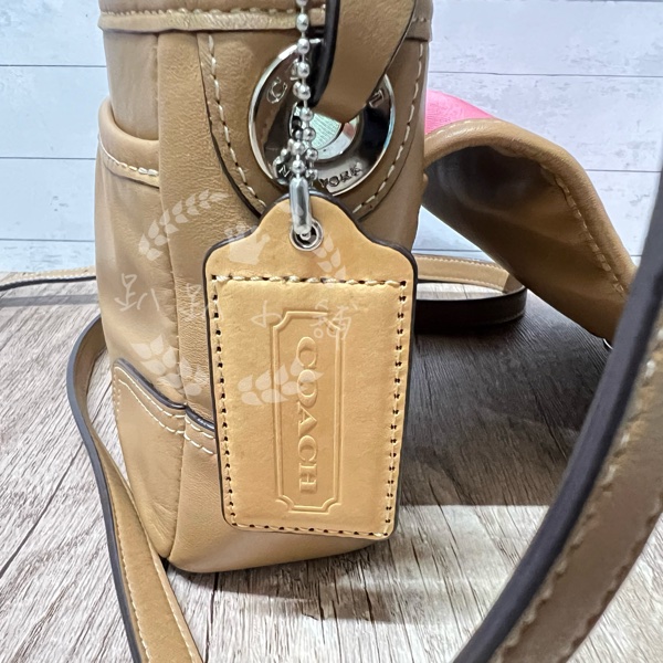 ~~趴趴小舖~~近全新正品Coach Hadley Leather Field Crossbody Bag F29763 (2603041265)-12