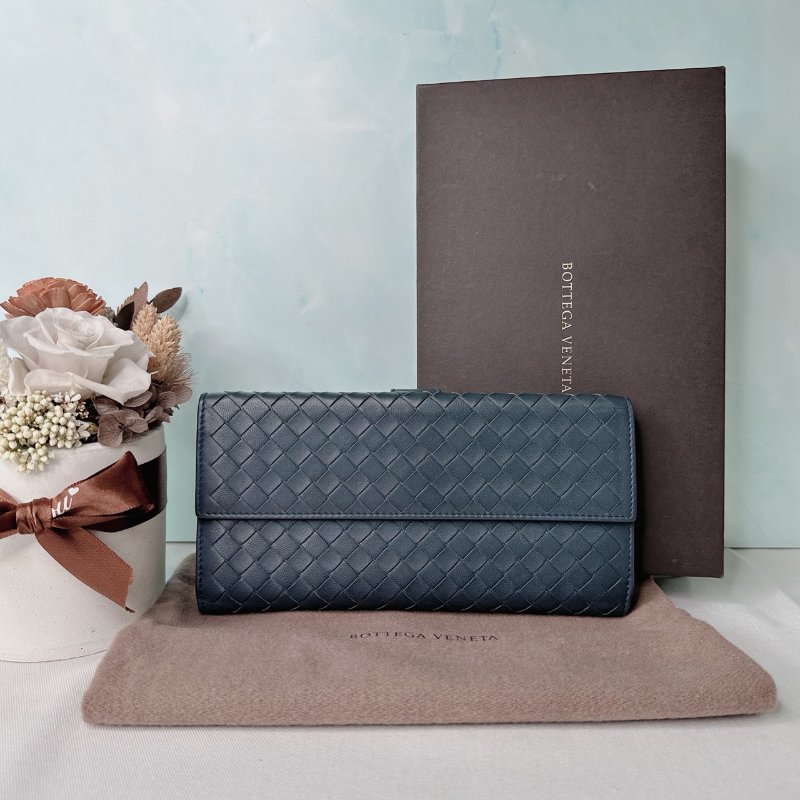 BV 小羊皮編織扣式長夾-0