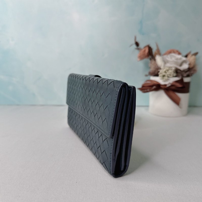 BV 小羊皮編織扣式長夾-2