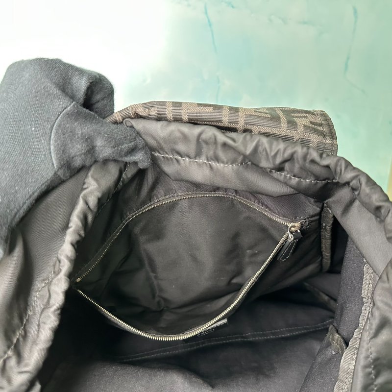 FENDI FF棕色後背包-6