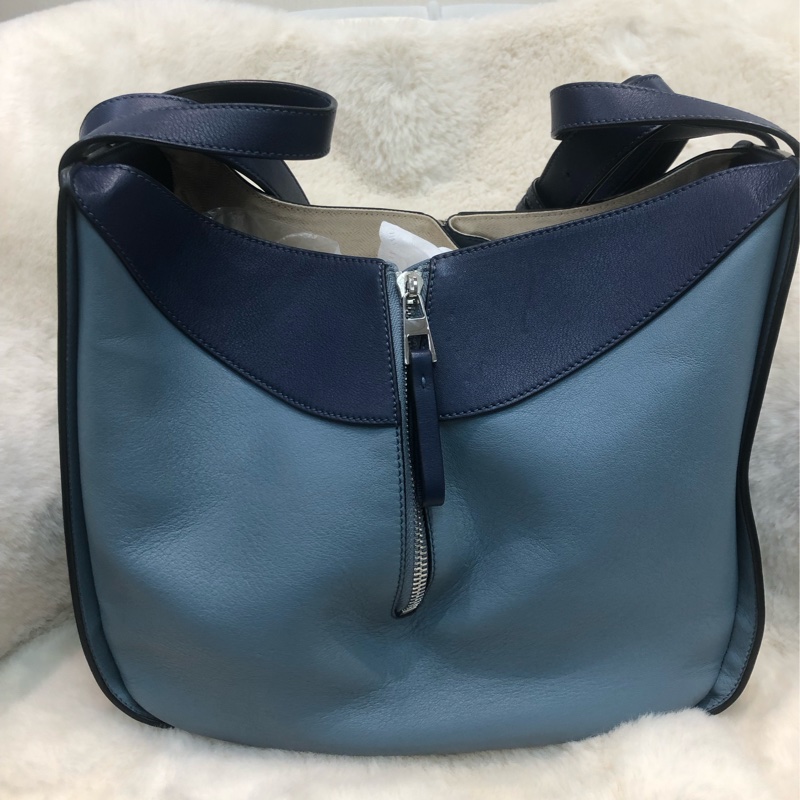 Loewe 藍色拼色 Hammock 吊床 XC310-0