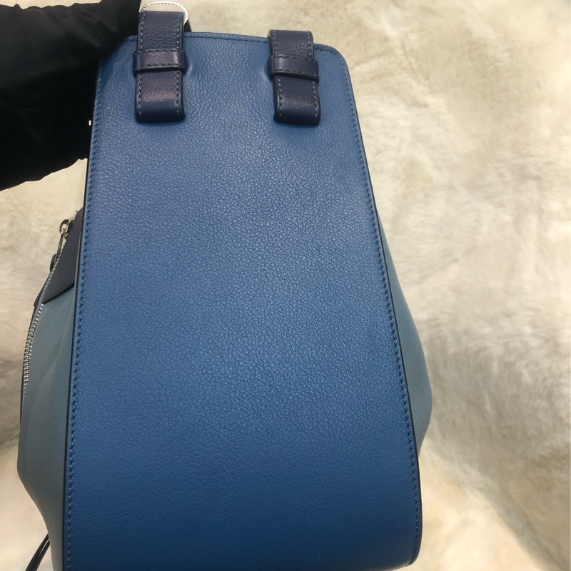 Loewe 藍色拼色 Hammock 吊床 XC310-3