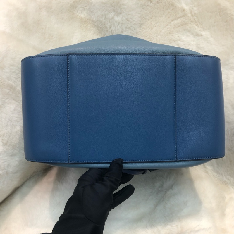 Loewe 藍色拼色 Hammock 吊床 XC310-4