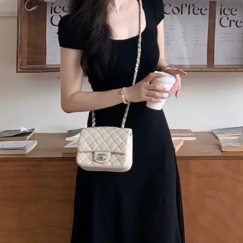 Chanel mini square方胖子 超溫柔顏色💖🫧-9