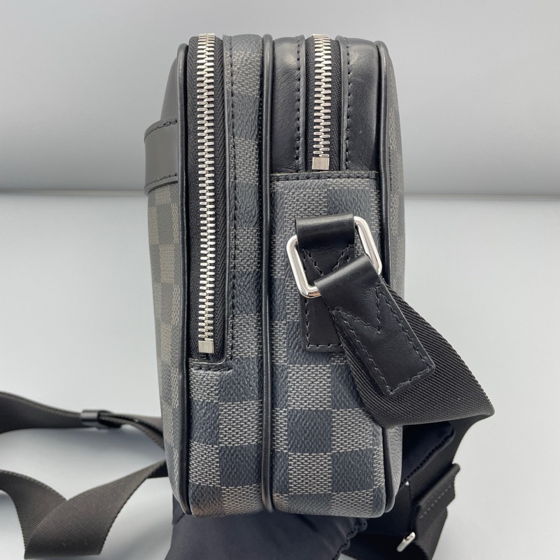 LV 郵差相機包黑棋盤格 尺寸約25*19*8cm-3