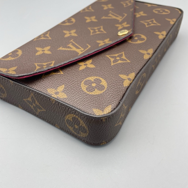 LV 三合一 缺少一個內袋 尺寸約21*12*3cm-5