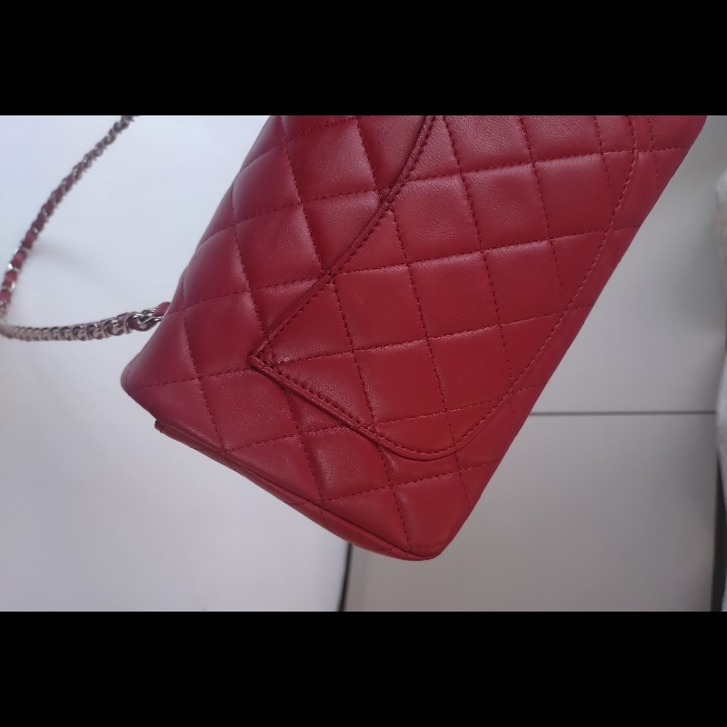 Chanel 銀鍊黃羊皮斜背口蓋包 CF 20-7