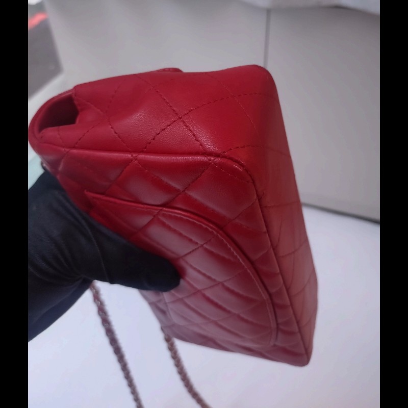 Chanel 銀鍊黃羊皮斜背口蓋包 CF 20-13