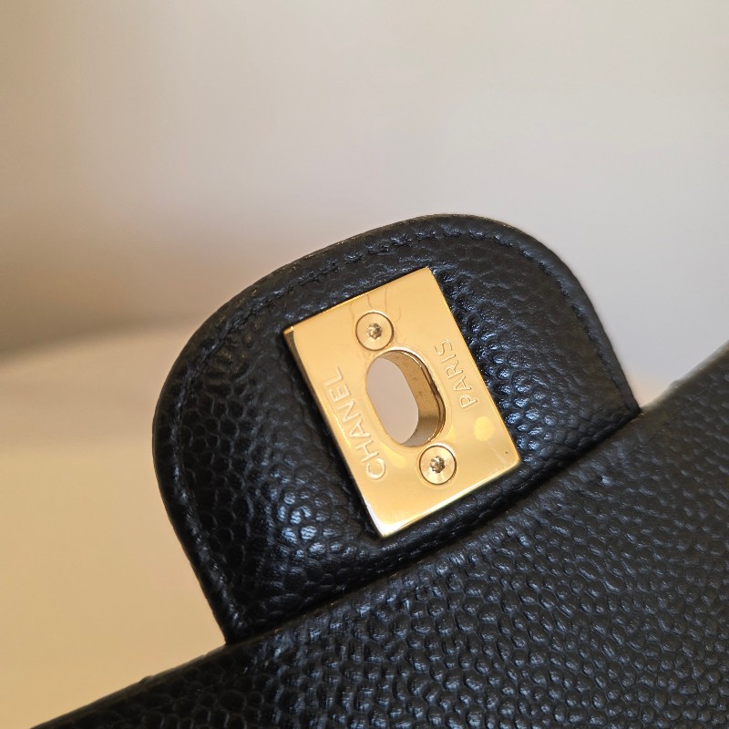 [現省10萬香奈兒經典黑金😍] Chanel 黑荔枝皮金釦CoCo25肩背口蓋包-9