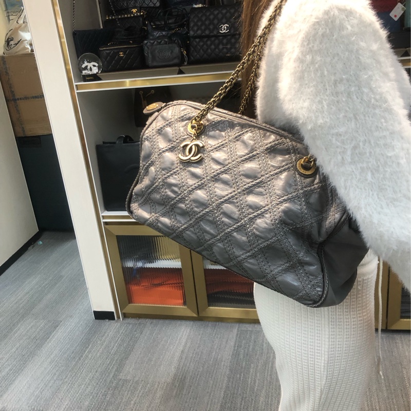 Chanel 灰色外縫線 鏈條 上肩 XA231-11