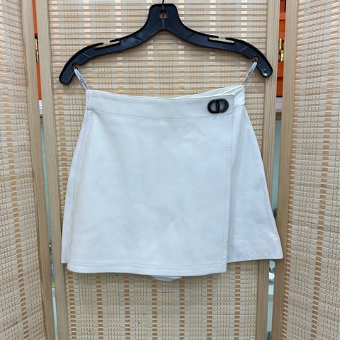 Dior 迪奧 白色CD皮短褲裙 34碼