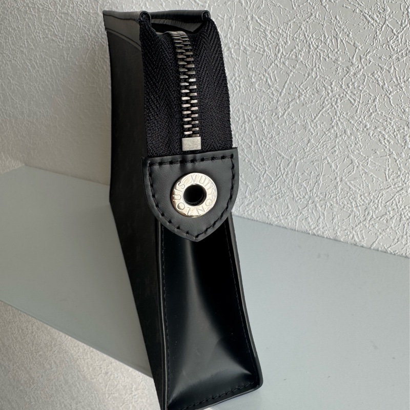 LV M61692黑花紋手拿包 帥氣😎😎-5