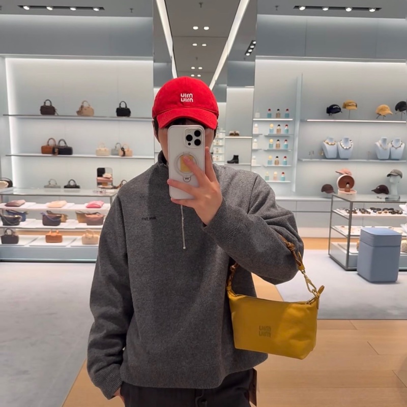 Miu Miu 25SS 飯盒包 附原廠長背帶-5