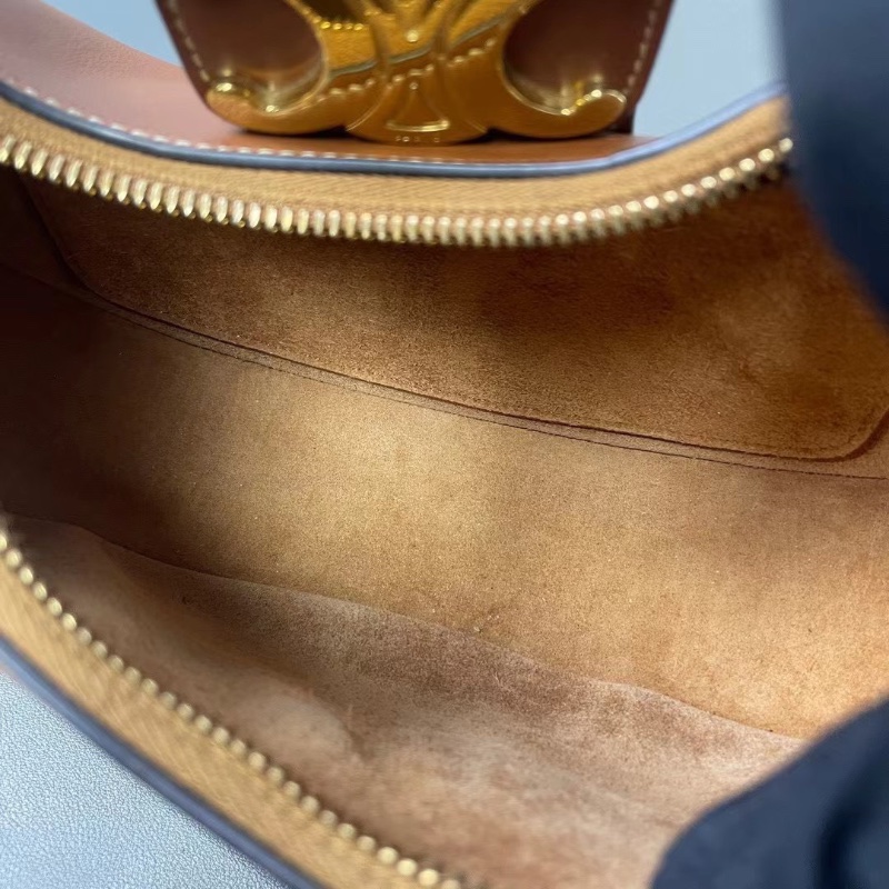 CELINE AVA凱旋門腋下包 金棕色經典款 柔軟小牛皮23*15*7 98新配件塵袋-3