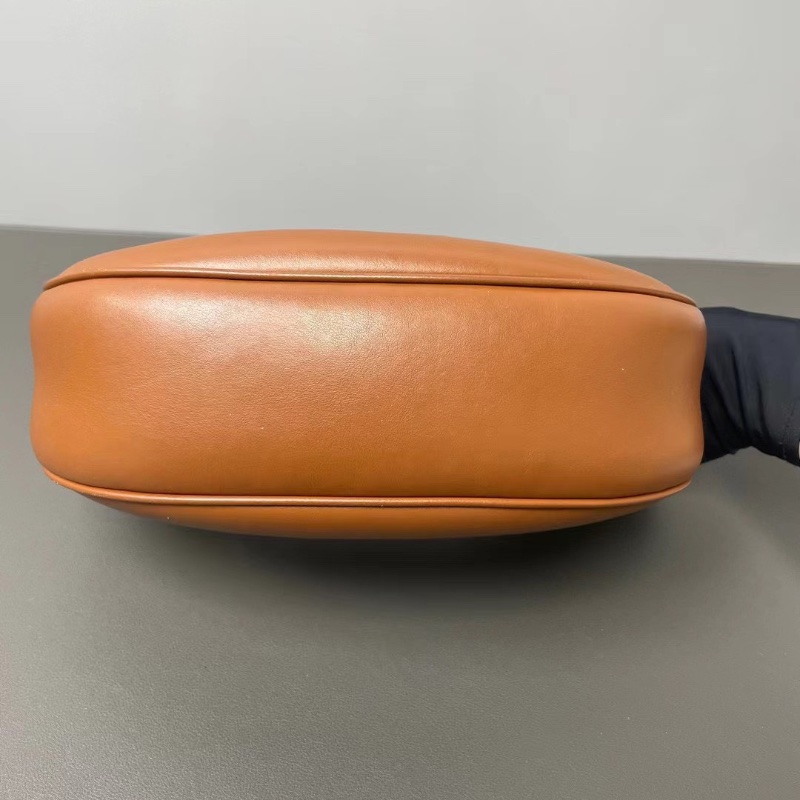 CELINE AVA凱旋門腋下包 金棕色經典款 柔軟小牛皮23*15*7 98新配件塵袋-7