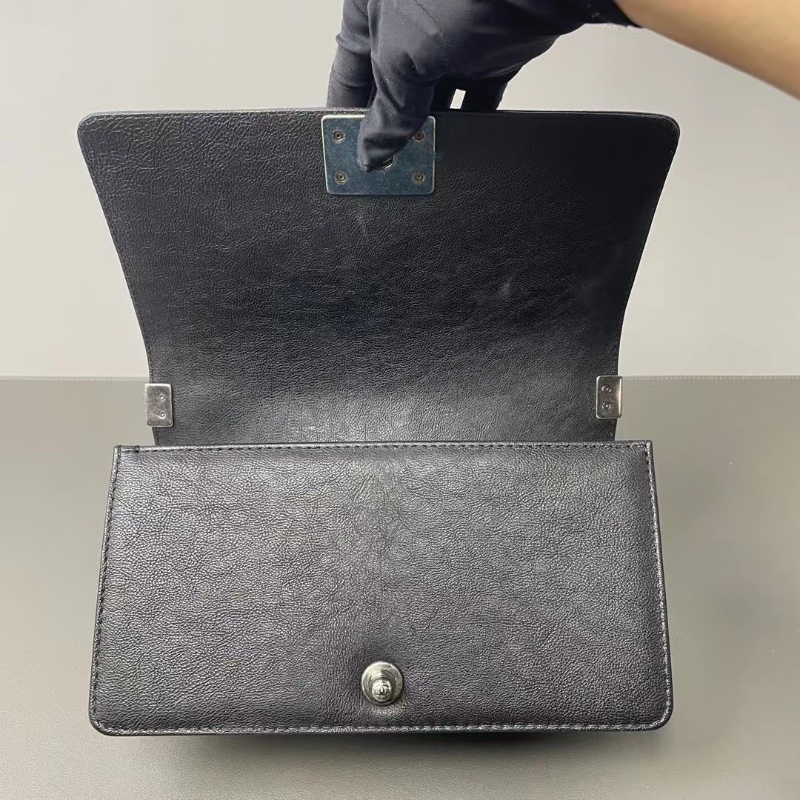 Chanel 宮廷限定重工款Leboy中號黑銀黑色牛皮復古銀扣翻蓋包斜背包鏈條包 24.5*14*7 98新配件塵袋保卡-2