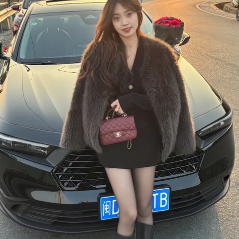 CHANEL紅金菱格紋金扣手柄cf大mini肩背斜背包20*12*6 98新配件塵袋購證