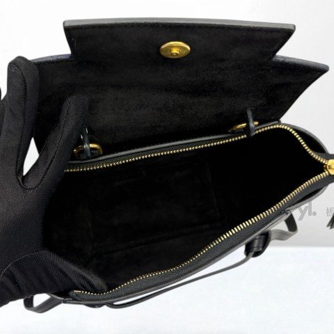 Y2010-CELINE Nano Belt黑色小牛皮鯰魚包-6