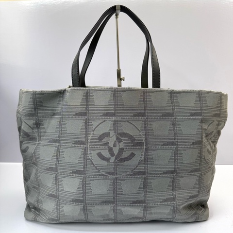 CHANEL 香奈兒 灰色冰格新旅行系列托特包 NEW TRAVEL LINE NO12 （無卡）