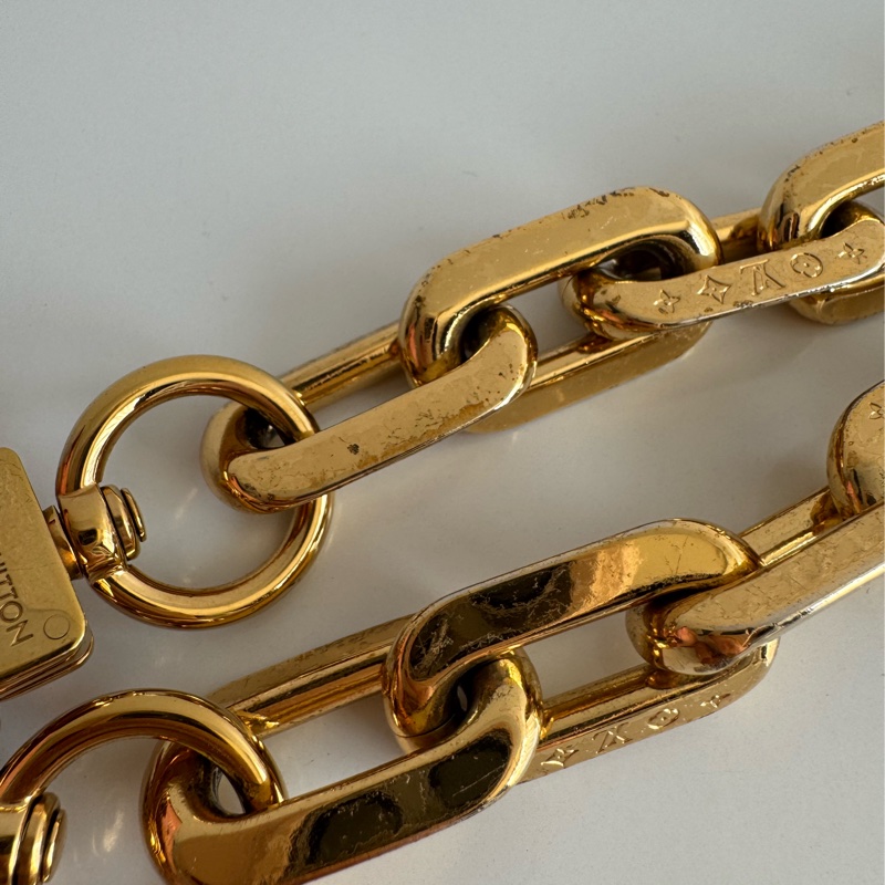 LV M21260黑壓紋coussin pm-38