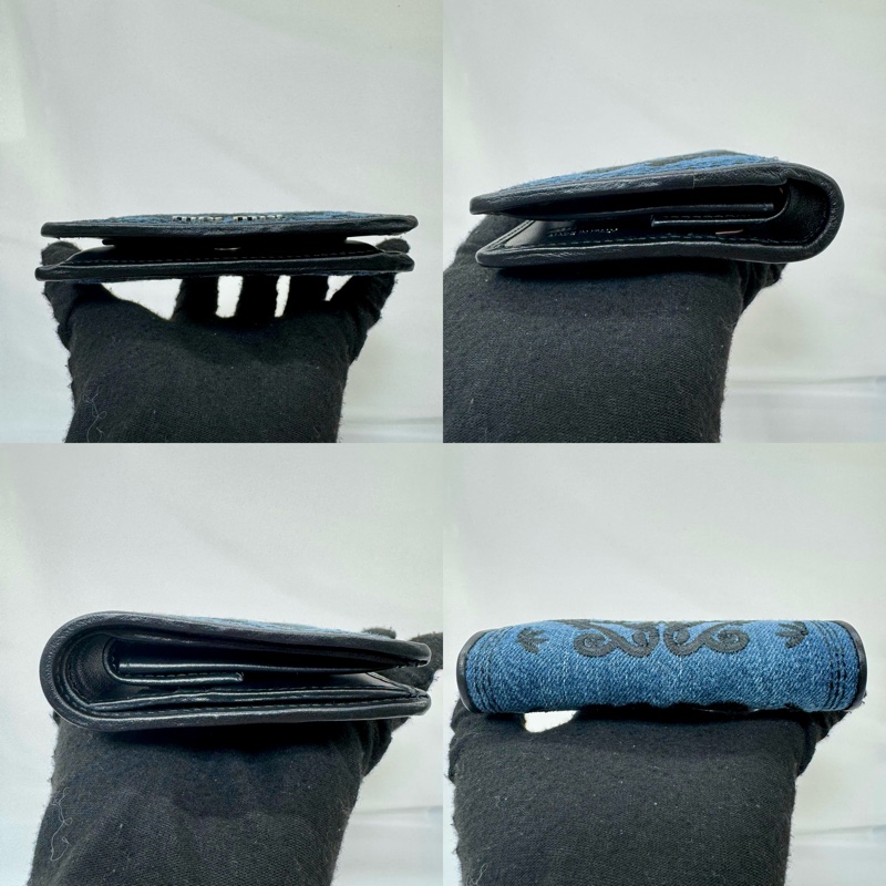 Miu Miu 丹寧牛仔布對折短夾. 5MV204-3