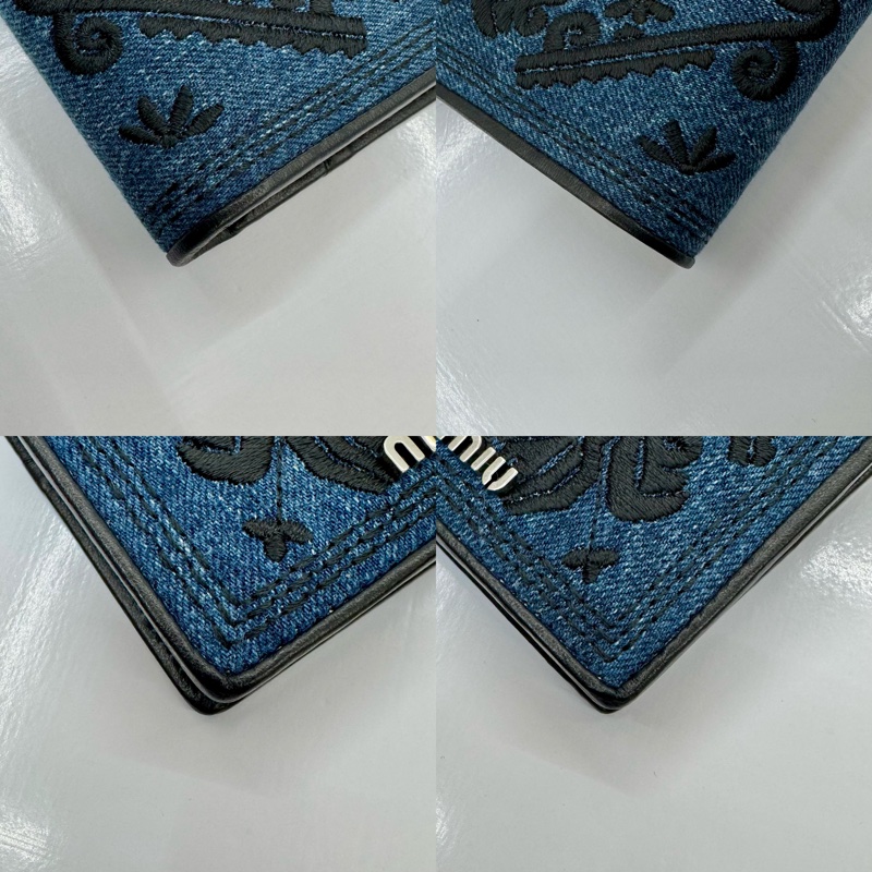 Miu Miu 丹寧牛仔布對折短夾. 5MV204-4