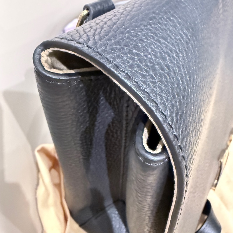 LV✨Louis Vuitton Volta 黑色全皮手提包肩背包翻蓋包-16