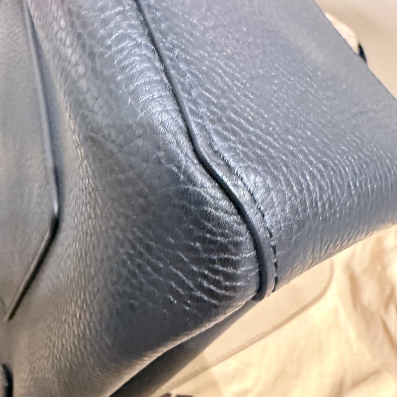 LV✨Louis Vuitton Volta 黑色全皮手提包肩背包翻蓋包-19