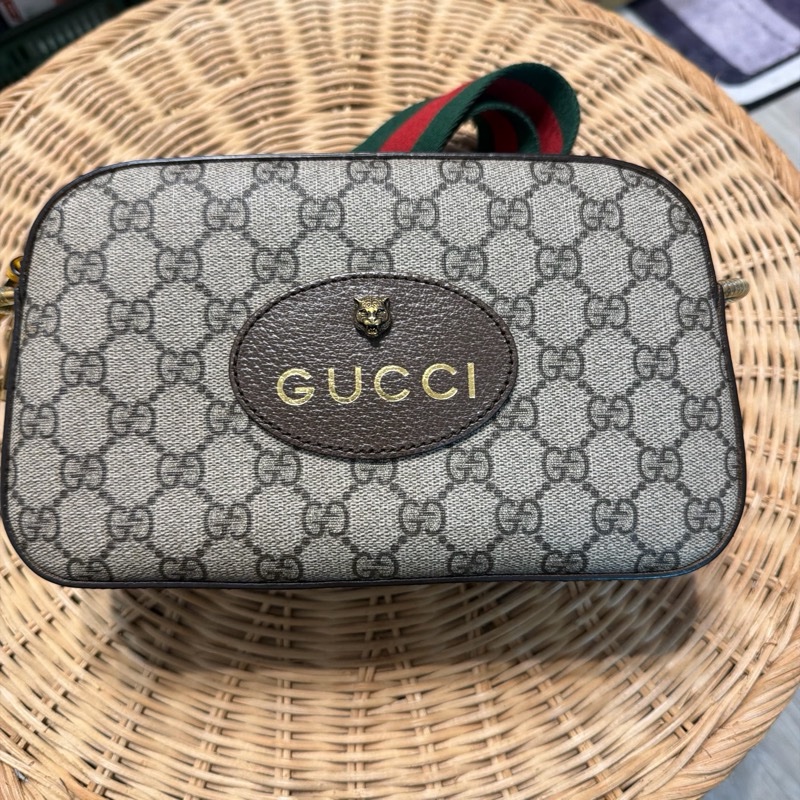 GUCCI 古馳 476466 經典GG Supreme帆布印花雙色織帶相機斜揹包(棕色)-4