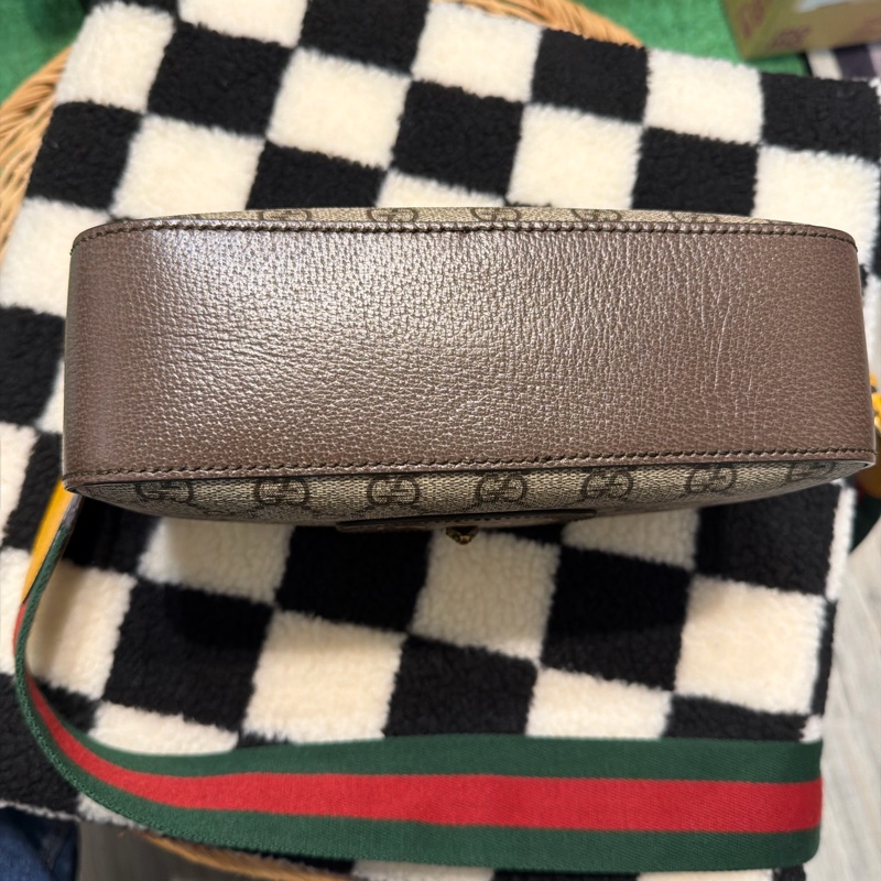 GUCCI 古馳 476466 經典GG Supreme帆布印花雙色織帶相機斜揹包(棕色)-9