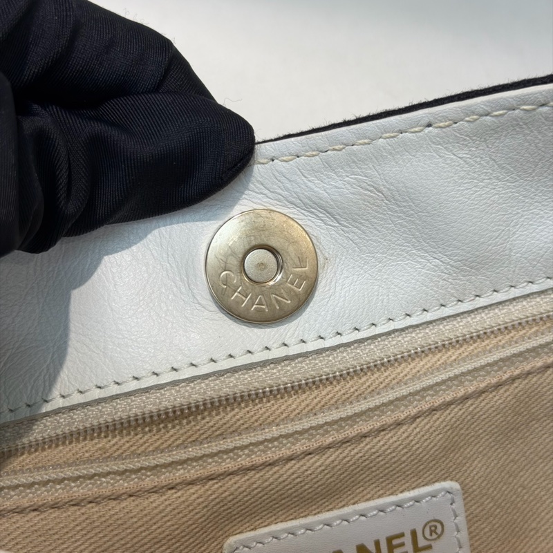 CHANEL Vintage Olsen 黑白布面單肩包 XB778-30