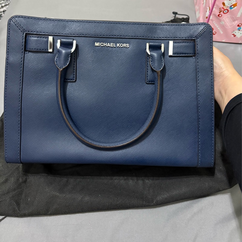 Michael Kors Dillon-1