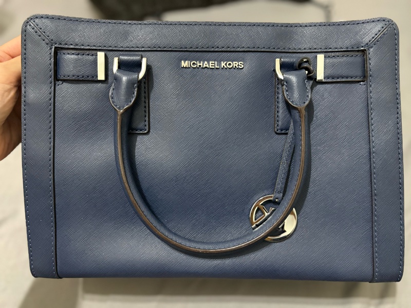 Michael Kors Dillon-10